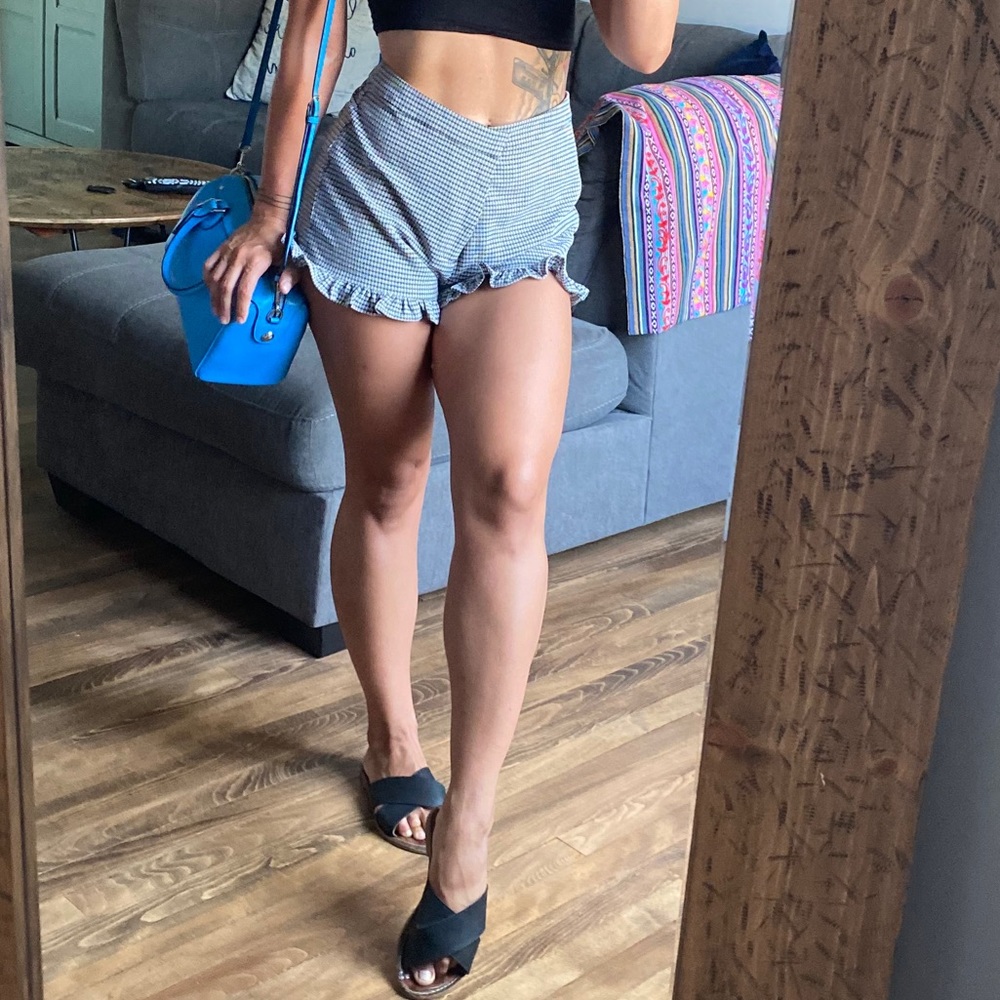 1.State shorts